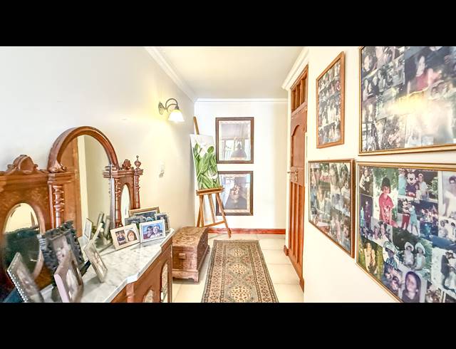 5 BEDROOM FREESTANDING FOR SALE IN SHORTENS COUNTRY ESTATE
